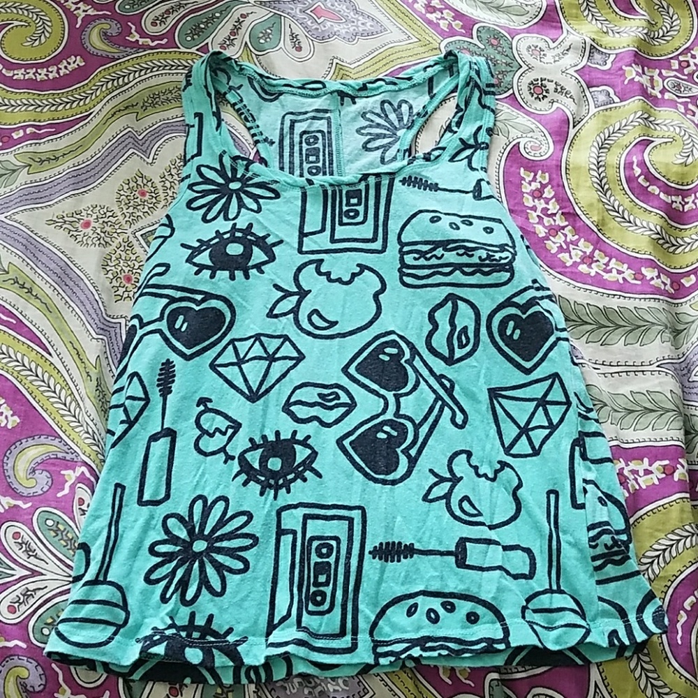 Graphic Tank